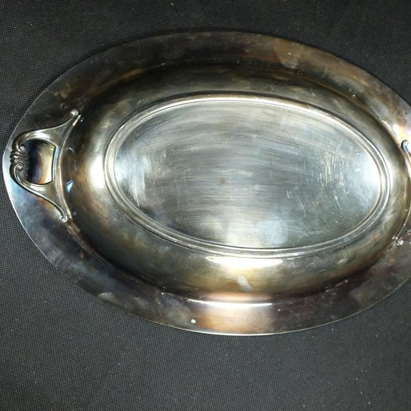 Vintage Wm Rogers York Silver Covered 2-Piece Serving Dish and Lid - Picture 2 of 7
